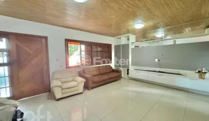 Casa com 6 quartos à venda na Rua Quaraí, 64, Niterói, Canoas, 259 m2 por R$ 1.100.000