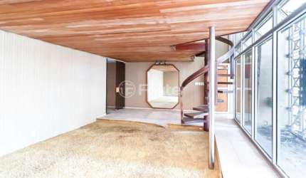 Casa com 3 quartos à venda na Rua Pedro Chaves Barcelos, 1020, Auxiliadora, Porto Alegre, 371 m2 por R$ 1.500.000
