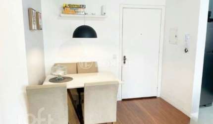 Apartamento com 2 quartos à venda na Rua Oswaldo Pereira de Freitas, 175, Partenon, Porto Alegre, 51 m2 por R$ 319.900