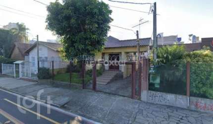 Casa com 3 quartos à venda na Avenida Benno Mentz, 356, Vila Ipiranga, Porto Alegre, 135 m2 por R$ 959.000