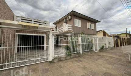 Casa com 3 quartos à venda na Rua Marau, 270, Bom Princípio, Gravataí, 135 m2 por R$ 424.000