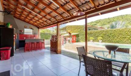 Casa com 3 quartos à venda na Servidão dos Cravos Amarelos, 64, Ribeirão da Ilha, Florianópolis, 133 m2 por R$ 1.130.000