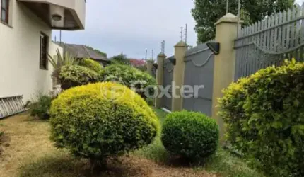 Casa com 3 quartos à venda na Rua General Jacinto Maria de Godoy, 1518, Santa Catarina, Caxias do Sul, 254 m2 por R$ 980.000
