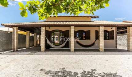 Casa com 5 quartos à venda na Rua Dom Patrício, 1726, Pinheira, Palhoça, 250 m2 por R$ 848.000