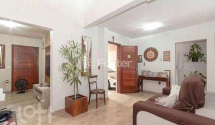 Casa com 4 quartos à venda na Rua das Andorinhas, 173, Igara, Canoas, 200 m2 por R$ 635.999