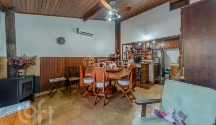 Casa com 4 quartos à venda na Rua Gávea, 243, Ipanema, Porto Alegre, 338 m2 por R$ 899.000