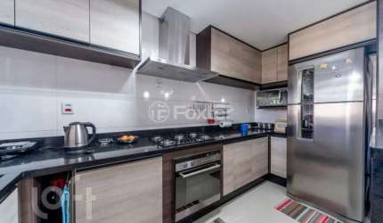 Casa com 3 quartos à venda na Rua Claudio da Silva Pinto, 164, Espírito Santo, Porto Alegre, 150 m2 por R$ 799.000