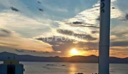 Apartamento com 2 quartos à venda na Rua Arcanjo Cândido da Silva, 300, Praia de Fora, Palhoça, 49 m2 por R$ 282.000