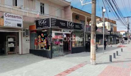 Casa com 3 quartos à venda na Avenida Aniceto Zacchi, 772, Ponte do Imaruim, Palhoça, 198 m2 por R$ 1.350.000