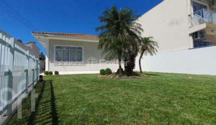 Casa com 3 quartos à venda na Rua Adélio Longo, 880, Fazenda Santo Antônio, São José, 200 m2 por R$ 1.045.000