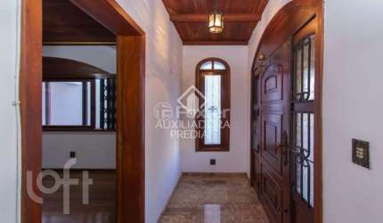 Casa com 4 quartos à venda na Rua Doutor João Simplício Alves de Carvalho, 527, Vila Ipiranga, Porto Alegre, 359 m2 por R$ 1.900.000