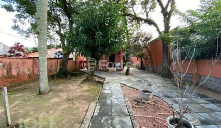 Casa com 3 quartos à venda na Rua Mura, 238, Guarujá, Porto Alegre, 250 m2 por R$ 780.000