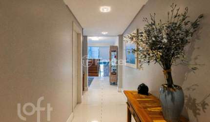 Casa com 3 quartos à venda na Rua Professor Ulisses Cabral, 260, Chácara das Pedras, Porto Alegre, 425 m2 por R$ 2.490.000