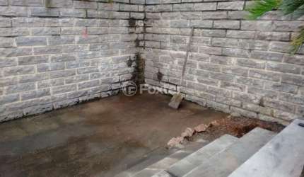 Casa comercial com 1 sala à venda na Avenida da Cavalhada, 4967, Cavalhada, Porto Alegre, 240 m2 por R$ 1.400.000