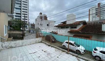 Casa com 4 quartos à venda na Servidão Mário Pereira, 48, Agronômica, Florianópolis, 185 m2 por R$ 950.000
