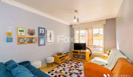 Apartamento com 2 quartos à venda na Rua Tito Lívio Zambecari, 216, Mont Serrat, Porto Alegre, 70 m2 por R$ 495.000