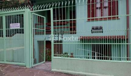 Casa comercial com 2 salas à venda na Rua Barão do Amazonas, 1951, Partenon, Porto Alegre, 180 m2 por R$ 690.000