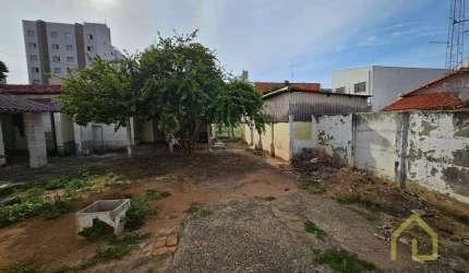 Terreno à venda na Rua Onze de Junho, 0101, Centro, Indaiatuba por R$ 1.700.000