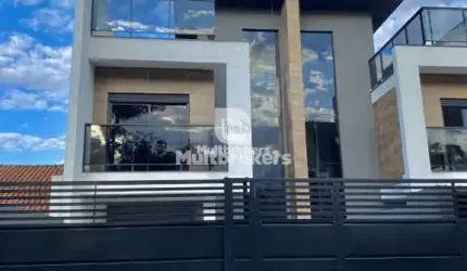 Casa com 3 quartos à venda na Rua Doutor Júlio Farah, 219 04, Uberaba, Curitiba por R$ 1.190.000