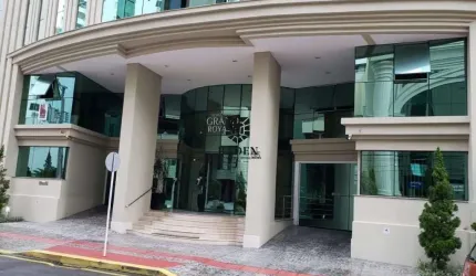 Apartamento 3 dormitórios à venda Centro Balneário Camboriú/SC