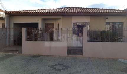 Casa Residencial com 4 quartos  à venda, 140.00 m2 por R$420000.00  - Uvaranas - Ponta Grossa/PR