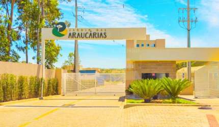 Apartamento com 2 quartos  à venda, 55.00 m2 por R$170000.00  - Uvaranas - Ponta Grossa/PR
