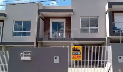 Sobrado com 3 quartos  à venda, 111.00 m2 por R$520000.00  - Orfas - Ponta Grossa/PR