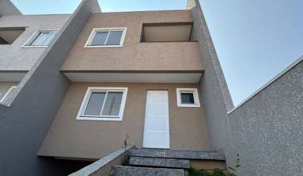 Sobrado com 3 quartos  à venda, 135.00 m2 por R$435000.00  - Contorno - Ponta Grossa/PR