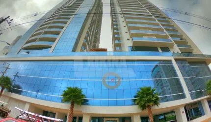 Apartamento com 3 quartos  para alugar, 332.00 m2 por R$10000.00  - Oficinas - Ponta Grossa/PR