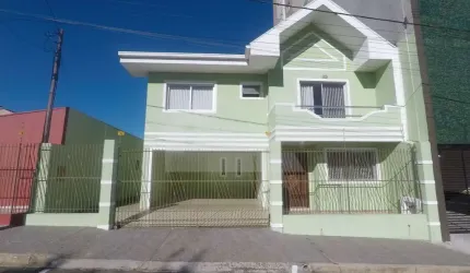 Sobrado com 3 quartos  à venda, 197.00 m2 por R$980000.00  - Orfas - Ponta Grossa/PR