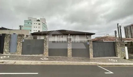 Casa Residencial com 4 quartos  para alugar, 350.00 m2 por R$12000.00  - Estrela - Ponta Grossa/PR