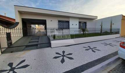 Casa Residencial com 4 quartos  à venda, 462.00 m2 por R$850000.00  - Nova Russia - Ponta Grossa/PR