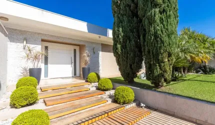 Casa Residencial com 3 quartos  à venda, 420.00 m2 por R$2500000.00  - Nova Russia - Ponta Grossa/PR
