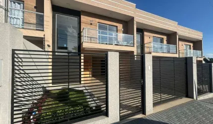 Sobrado com 3 quartos  à venda, 126.00 m2 por R$570000.00  - Jardim Carvalho - Ponta Grossa/PR