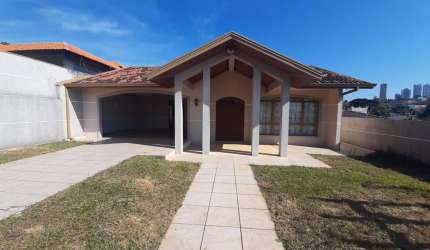 Casa Residencial com 4 quartos  à venda, 241.00 m2 por R$1050000.00  - Oficinas - Ponta Grossa/PR
