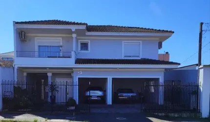 Sobrado com 3 quartos  à venda, 286.00 m2 por R$1650000.00  - Jardim Carvalho - Ponta Grossa/PR
