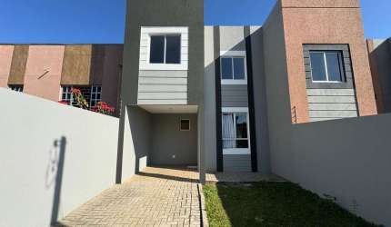 Sobrado com 3 quartos  à venda, 196.00 m2 por R$565000.00  - Estrela - Ponta Grossa/PR