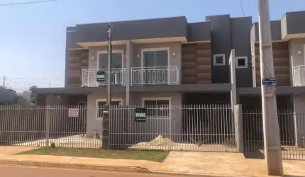 Sobrado com 3 quartos  à venda, 100.00 m2 por R$370000.00  - Cara Cara - Ponta Grossa/PR