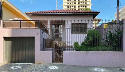 Casa Residencial com 3 quartos  à venda, 145.00 m2 por R$600000.00  - Centro - Ponta Grossa/PR