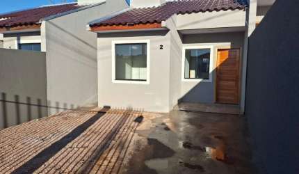 Casa Residencial com 3 quartos  à venda, 55.00 m2 por R$200000.00  - Cara Cara - Ponta Grossa/PR