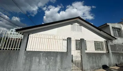 Casa Residencial com 3 quartos  para alugar, 110.00 m2 por R$1700.00  - Centro - Ponta Grossa/PR