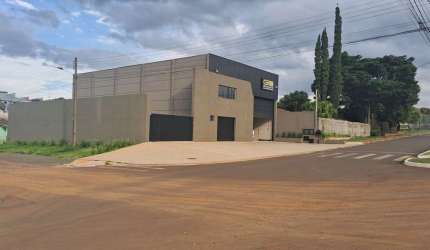 Barracão/Galpão para alugar, 500.00 m2 por R$7800.00  - Boa Vista - Ponta Grossa/PR