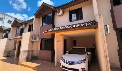 Sobrado com 3 quartos  à venda, 120.00 m2 por R$549900.00  - Oficinas - Ponta Grossa/PR