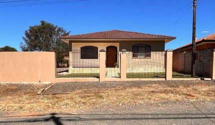 Casa Residencial com 3 quartos  à venda, 185.00 m2 por R$583000.00  - Chapada - Ponta Grossa/PR