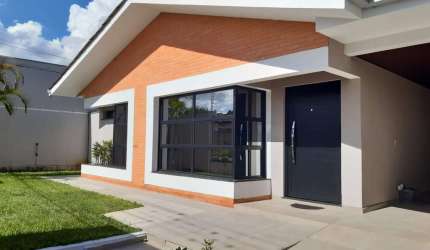 Casa Residencial com 3 quartos  à venda, 240.00 m2 por R$1250000.00  - Oficinas - Ponta Grossa/PR