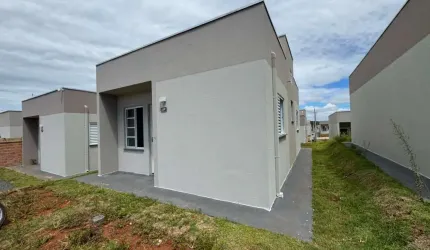 Casa Residencial com 2 quartos  para alugar, 48.00 m2 por R$800.00  - Neves - Ponta Grossa/PR