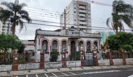 Barracão/Galpão à venda, 481.00 m2 por R$2800000.00  - Centro - Ponta Grossa/PR
