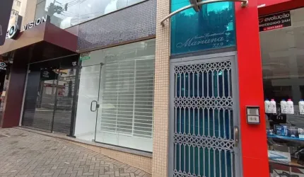 Comercial para alugar, 64.00 m2 por R$1750.00  - Centro - Ponta Grossa/PR