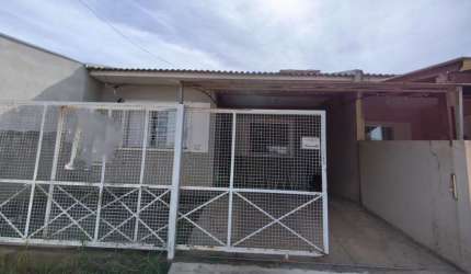 Casa Residencial com 3 quartos  para alugar, 60.00 m2 por R$1500.00  - Boa Vista - Ponta Grossa/PR
