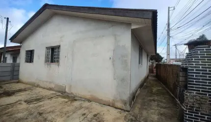 Casa Residencial com 3 quartos  para alugar, 100.00 m2 por R$1200.00  - Jardim Carvalho - Ponta Grossa/PR